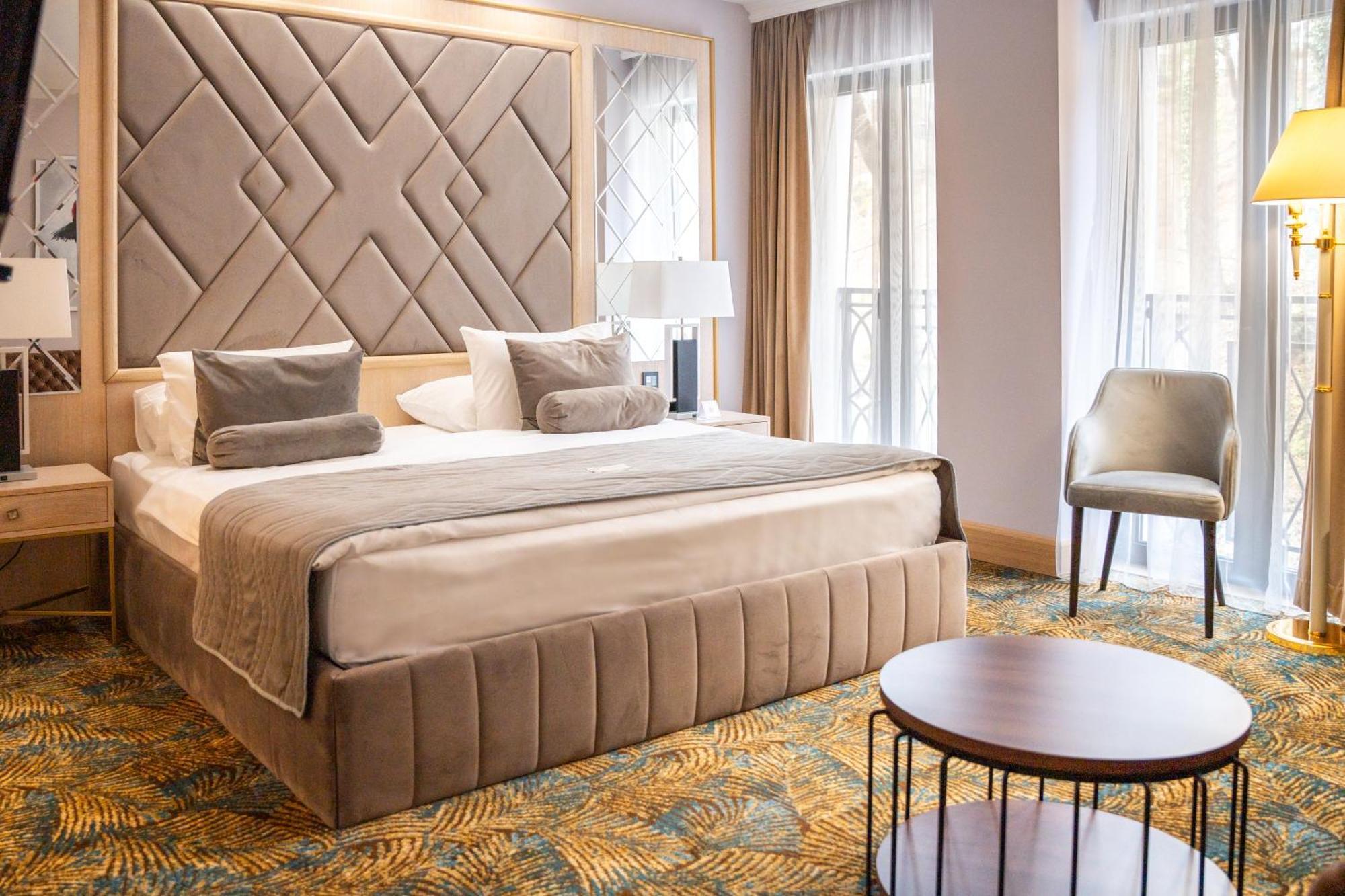 A Hoteli - Hotel Park Vrnjacka Banja Bagian luar foto